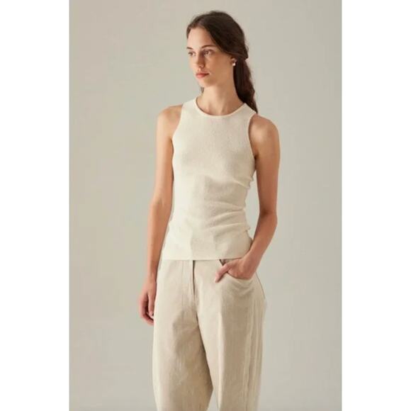 SOMETHING TO HOLD Deli Tank Top Cream Women's Size Medium NWT Teddy Boucle - Picture 1 of 7
